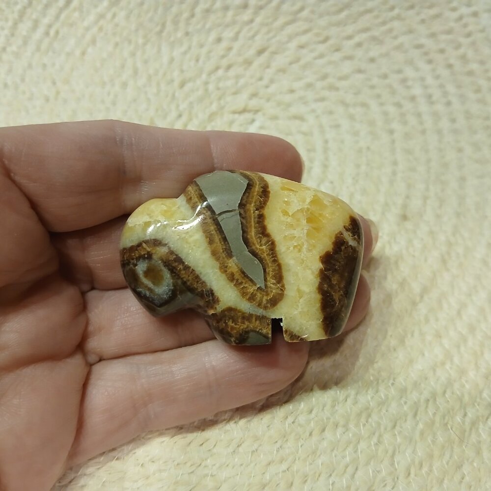 Native American Hand Carved Polished Septarian Zuni Buffalo - Picture 4 of 5